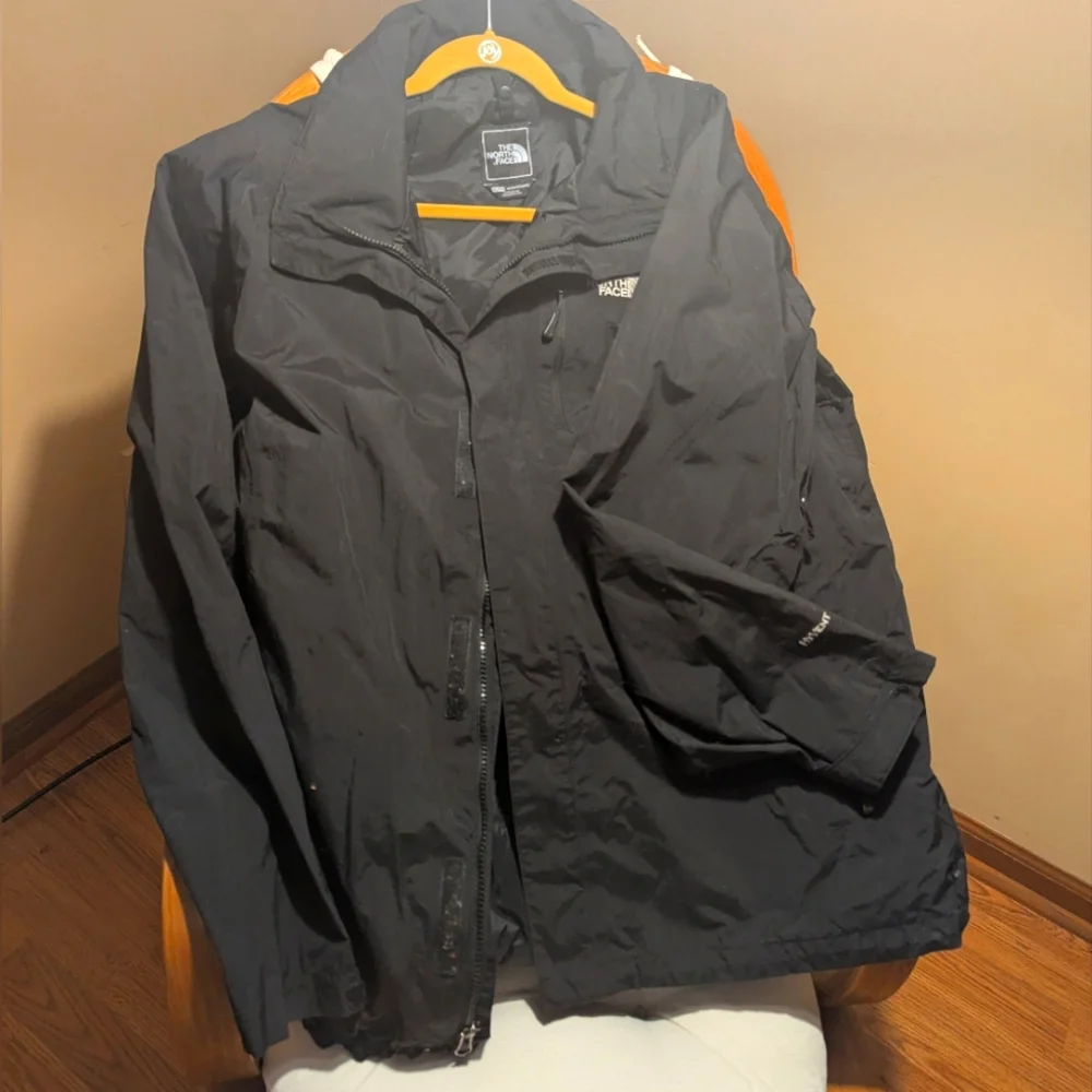 The North Face. Men's Jacket. Hyvent.  XL. No hood.